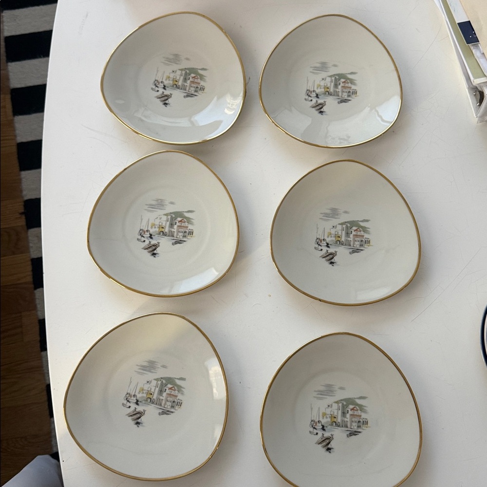 Bavaria Winterling MCM desert/sandwich/salad plates set of 6
7 1/2 “
Us zone